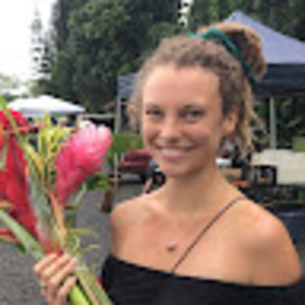 Meet your Posher, Lucy